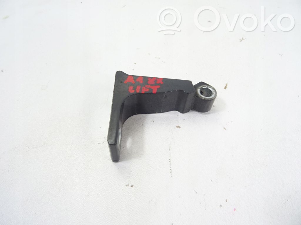 Audi A1 Zawiasy drzwi tylnych / Komplet 