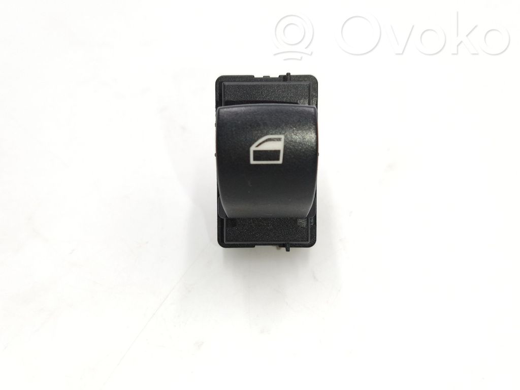 BMW 5 E60 E61 Electric window control switch 