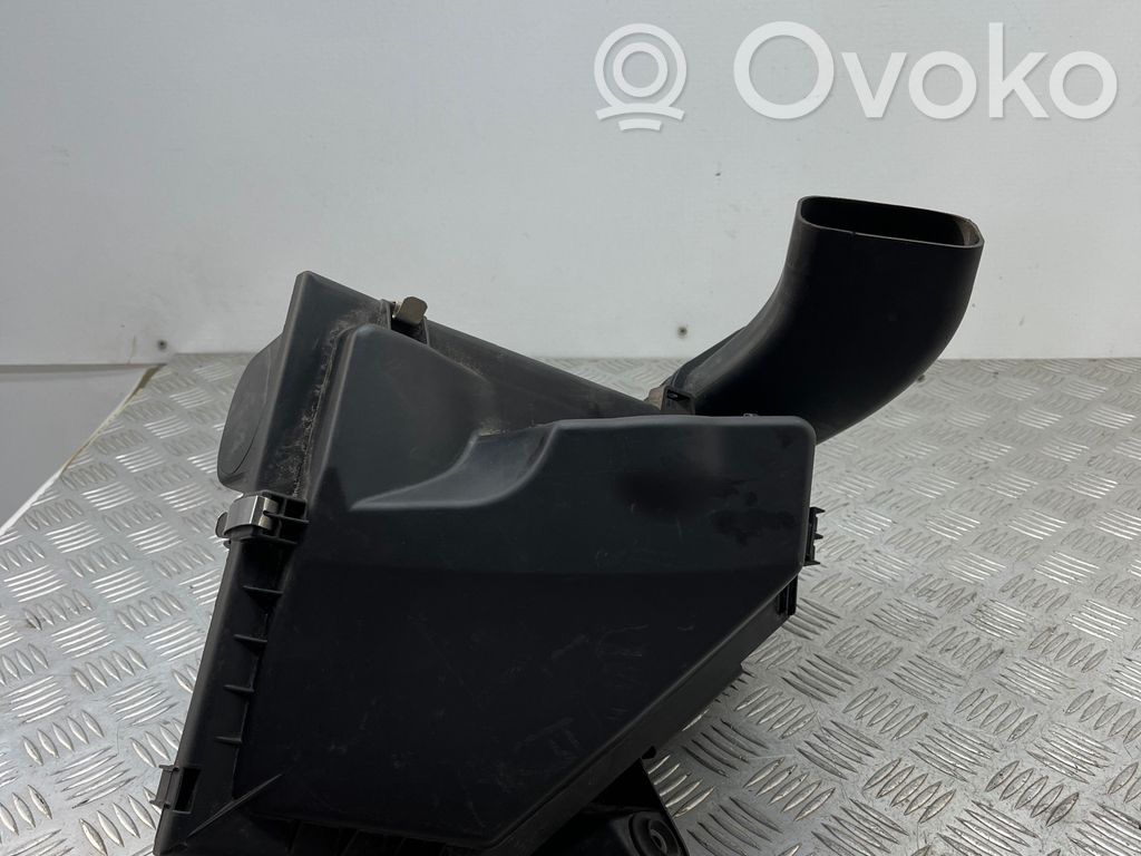 Air filter box   10991213,RF30REC