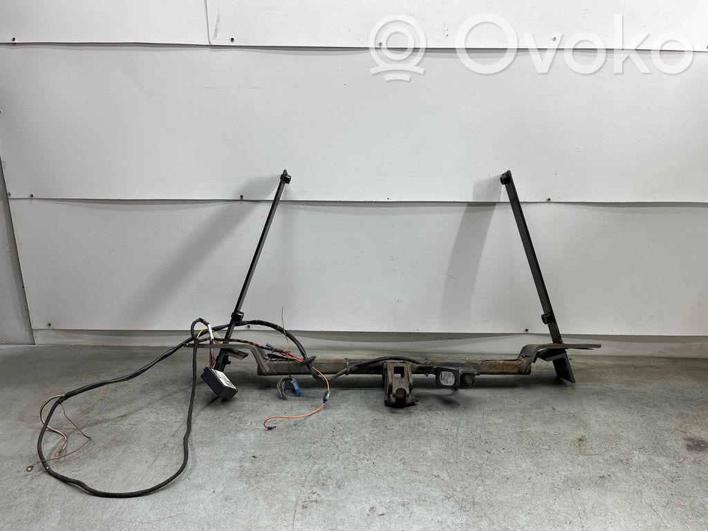 Mercedes-Benz C W204 Tow bar set 