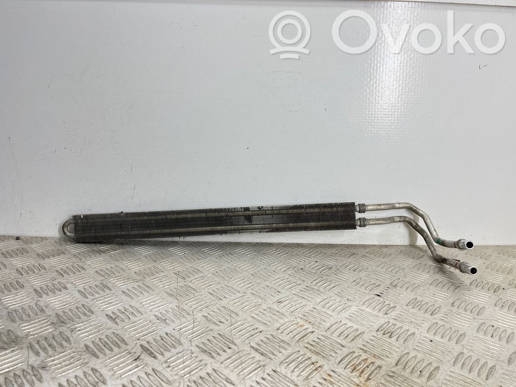 BMW 5 E60 E61 Stūres pastiprinātāja radiators 