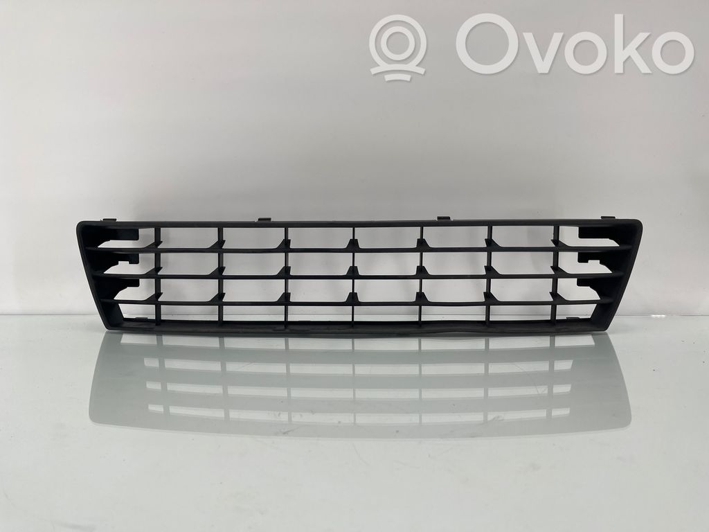 Volkswagen Golf Plus Front bumper lower grill 