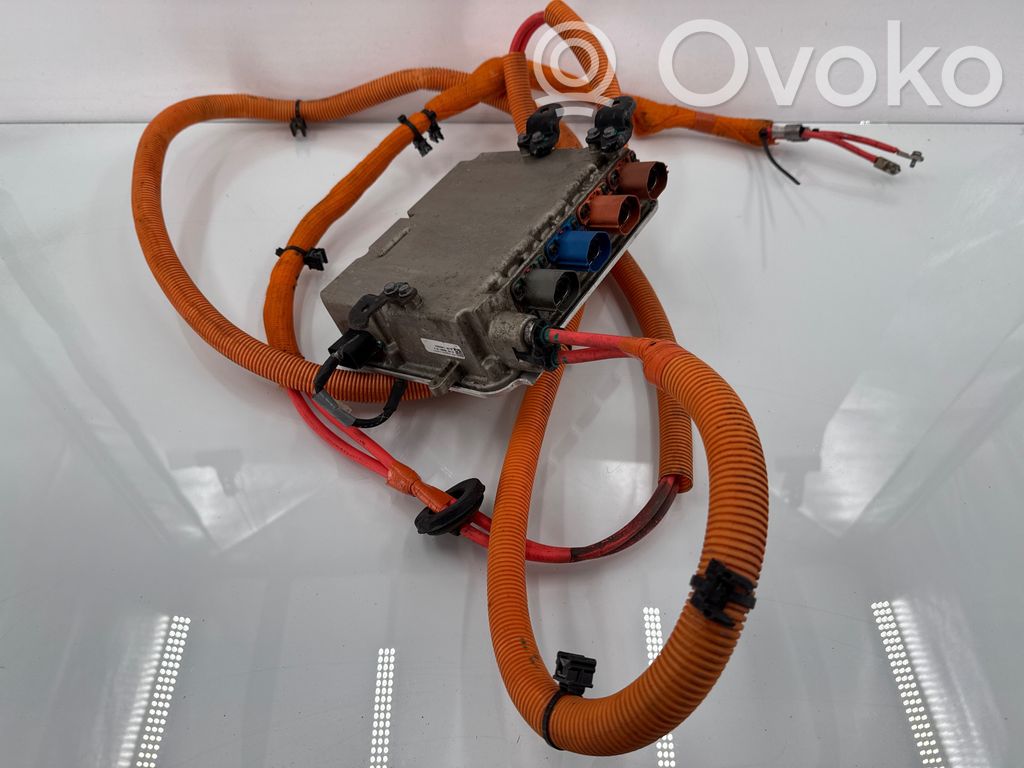 Tesla Model S Inversor/convertidor de voltaje 