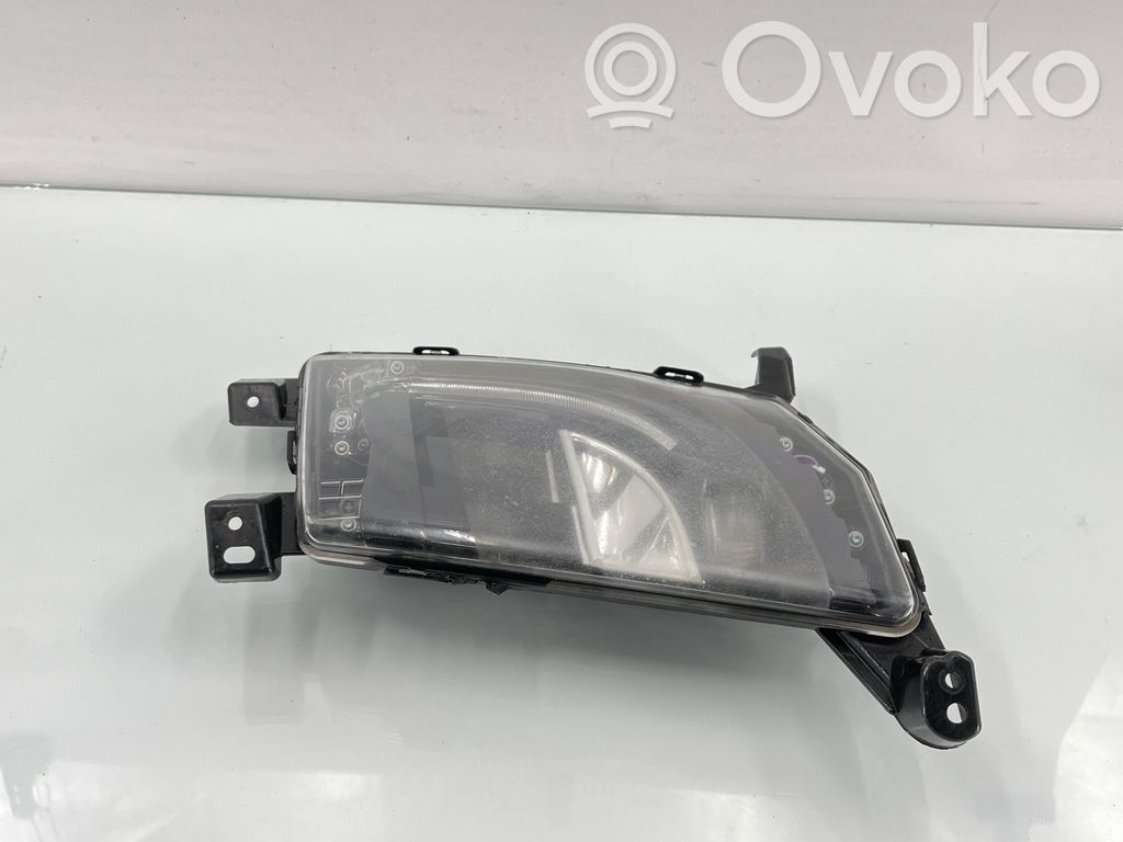 Tesla Model S Etusumuvalo 