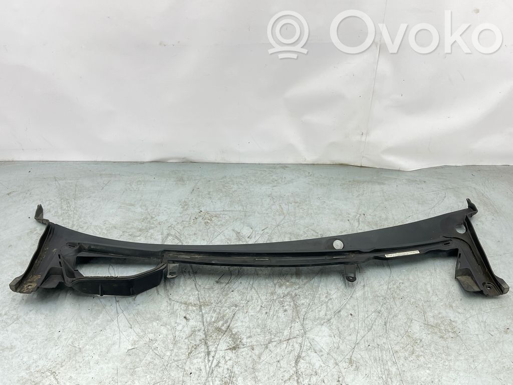 Tesla Model S Wiper trim 