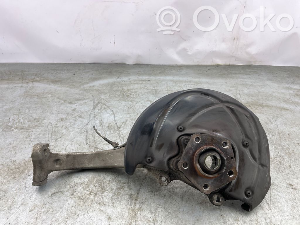 Audi Q7 4M Achsschenkel vorne 