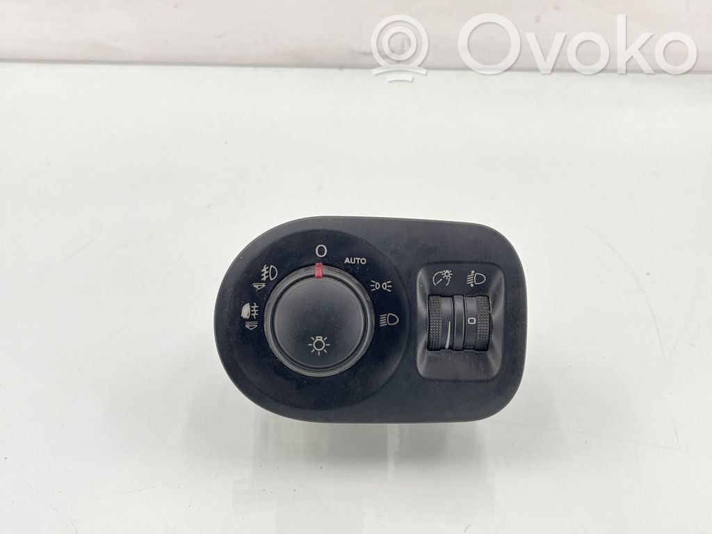 Seat Altea Interrupteur d’éclairage 