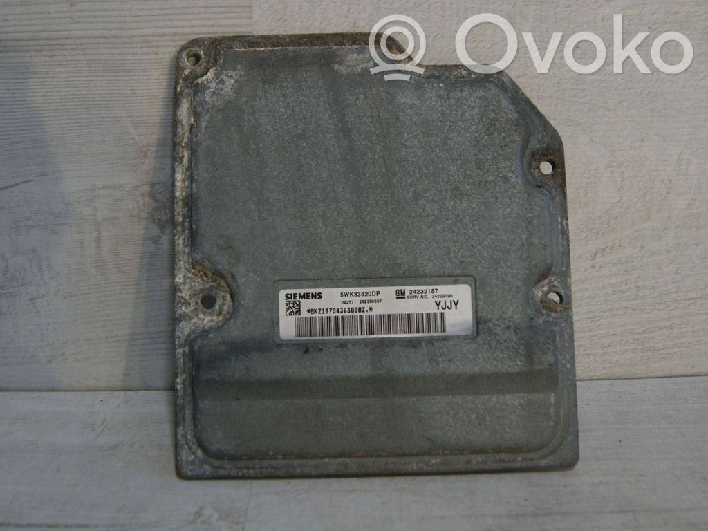 Engine control unit/module   5WK33520DP,242386997,24232187