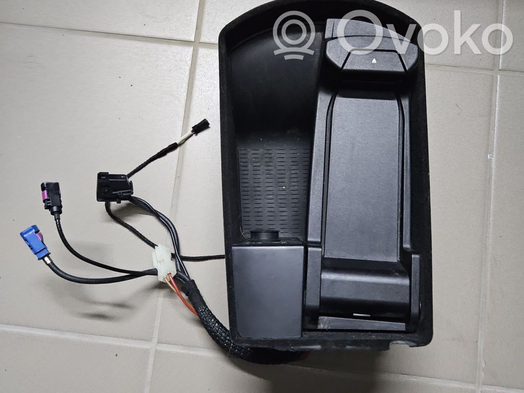 BMW 7 F01 F02 F03 F04 Glove box central console 