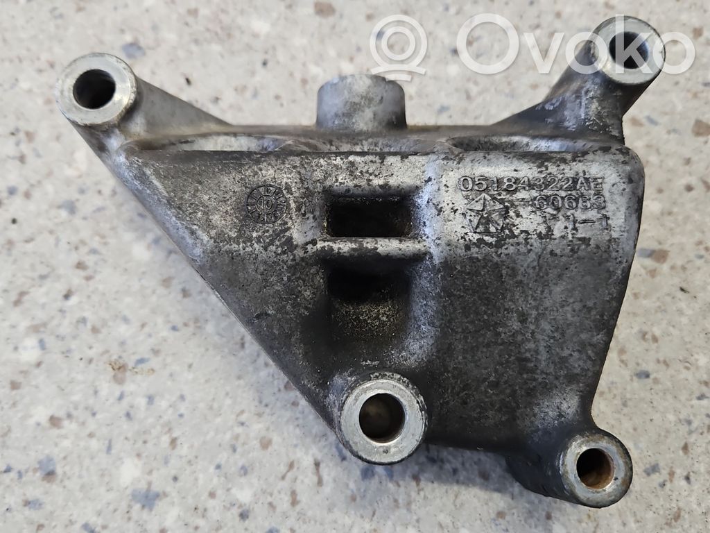 Chrysler Town & Country V Engine mounting bracket 