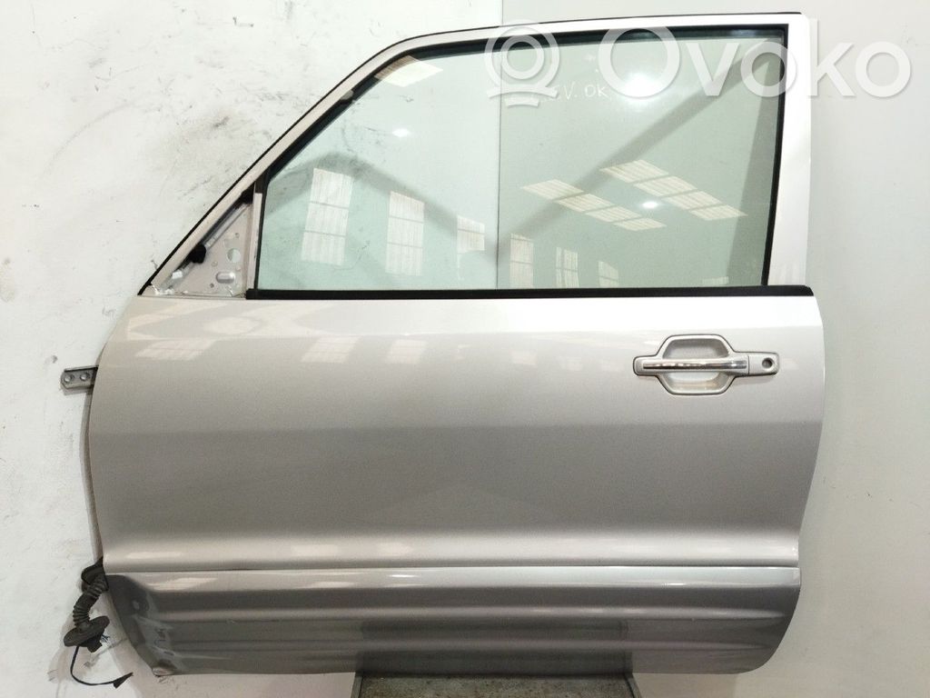 Mitsubishi Pajero Puerta delantera 