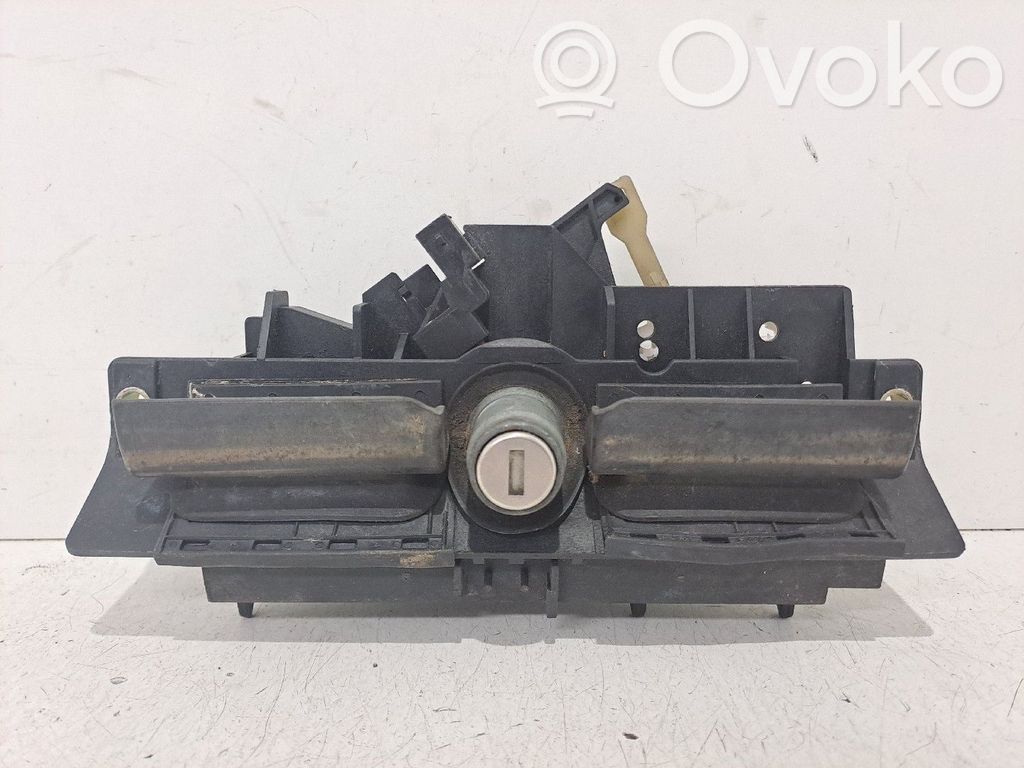 Audi A3 S3 8L Maniglia esterna del portellone posteriore/bagagliaio 