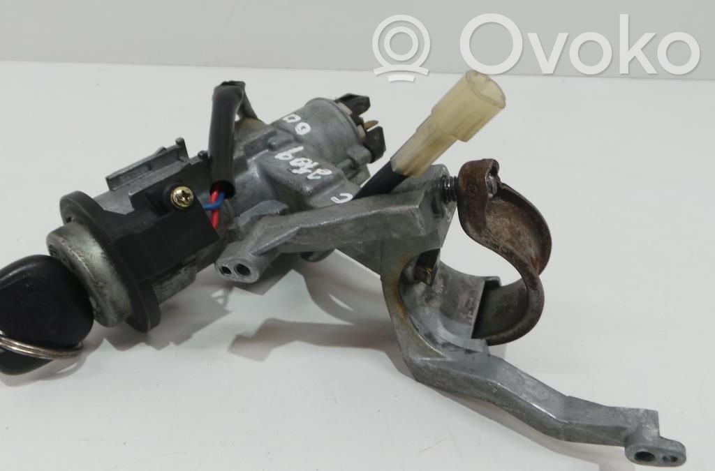 Daihatsu Cuore Contact aprindere 