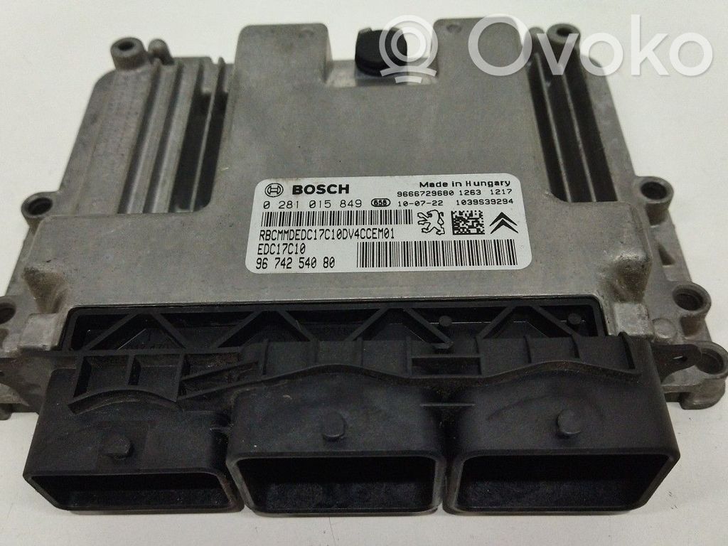 Unidad de control/módulo del motor   9674254080