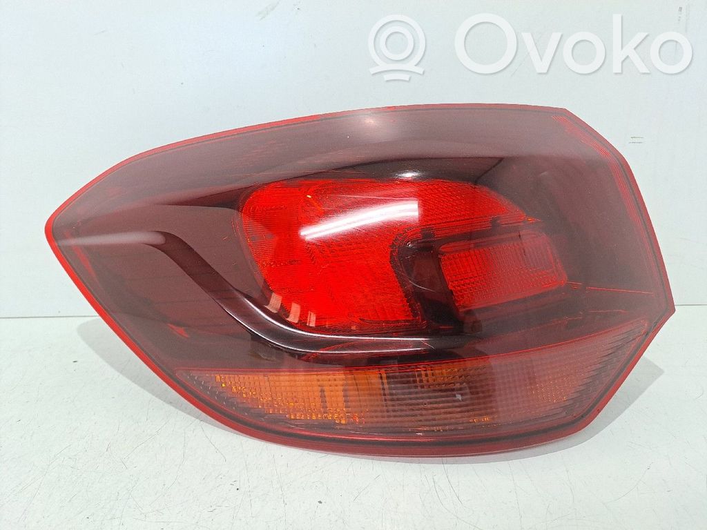 Tailgate rear/tail lights   13314052