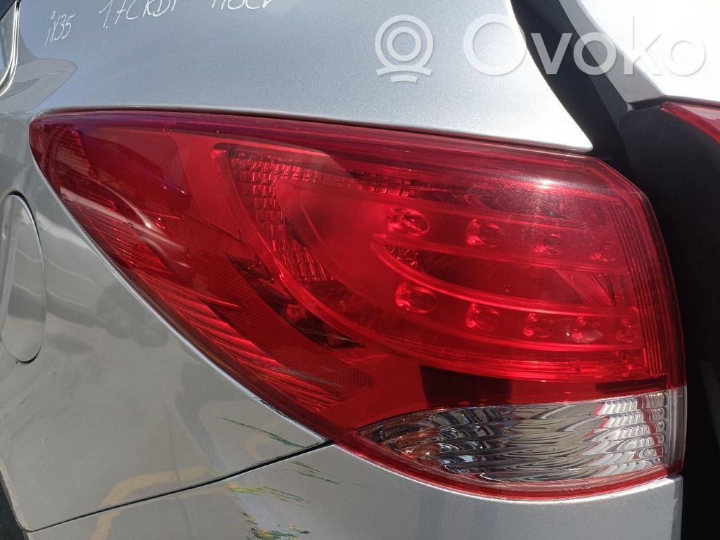 Hyundai ix35 Lampy tylnej klapy bagażnika 