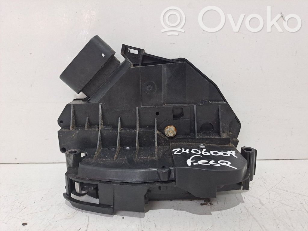 Volvo V60 Etuoven lukko 