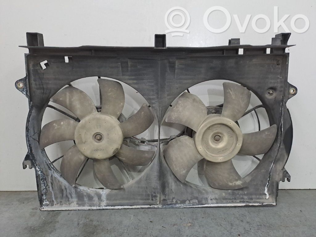 Toyota Corolla Verso E121 Jäähdyttimen jäähdytinpuhallin 