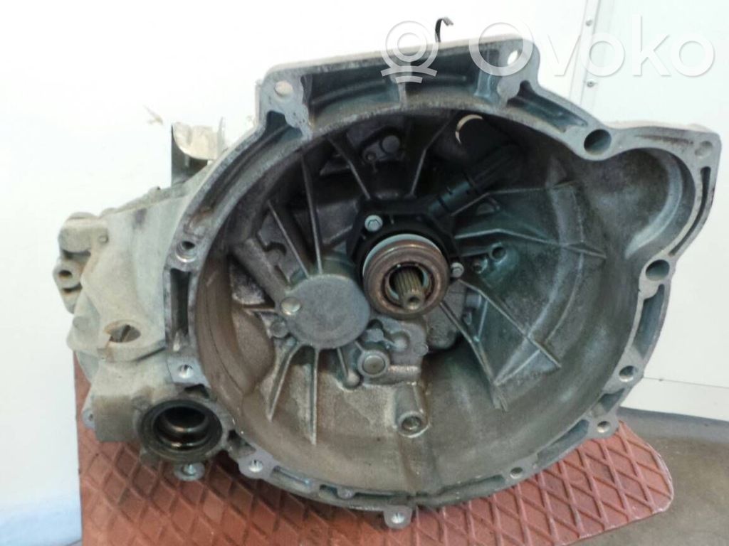 Ford Focus Manuaalinen 5-portainen vaihdelaatikko 
