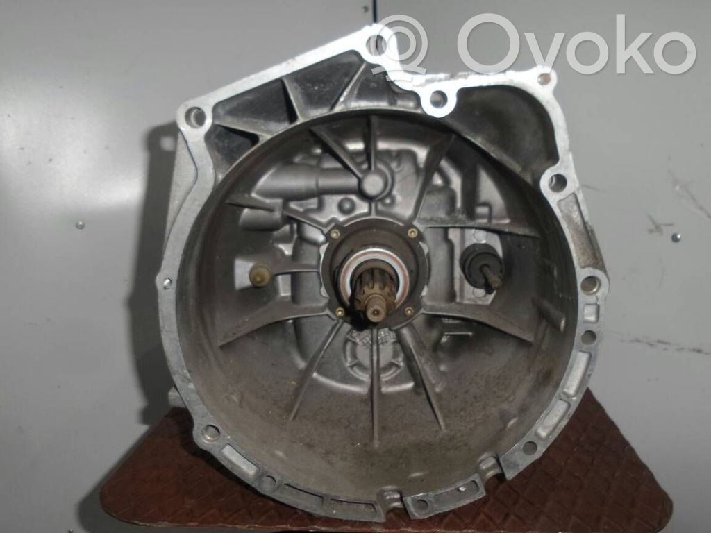 Manual 5 speed gearbox