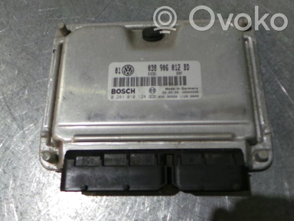 Volkswagen Bora Sterownik / Moduł ECU 