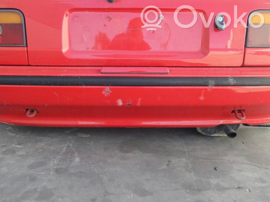 Toyota Corolla E90 Puskuri 