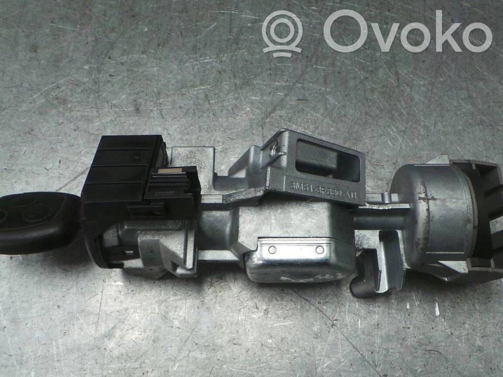 Ford Focus Užvedimo spynelė 
