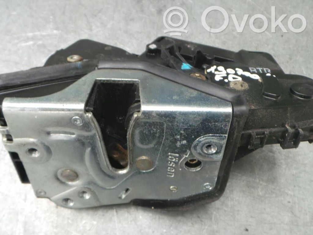 Front door lock   1907004