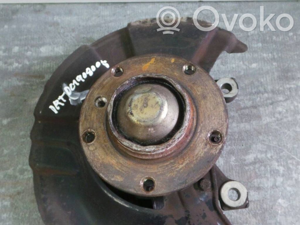 BMW Z3 E36 Front wheel hub spindle knuckle 