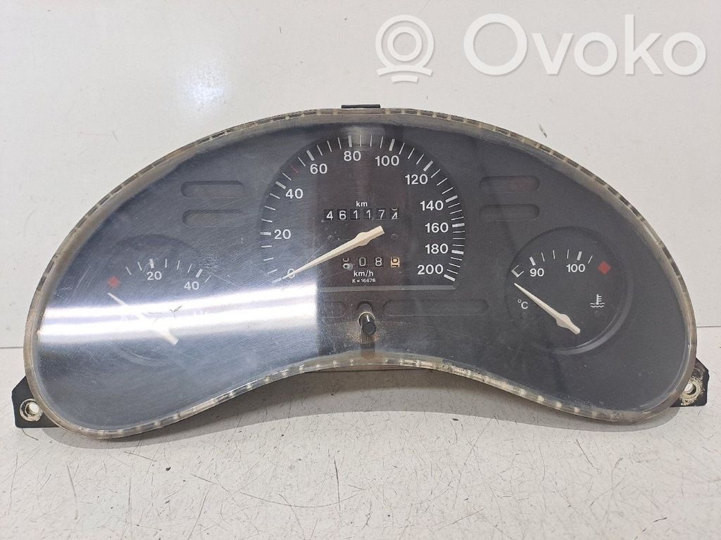 Speedometer (instrument cluster)   87001331,90534393