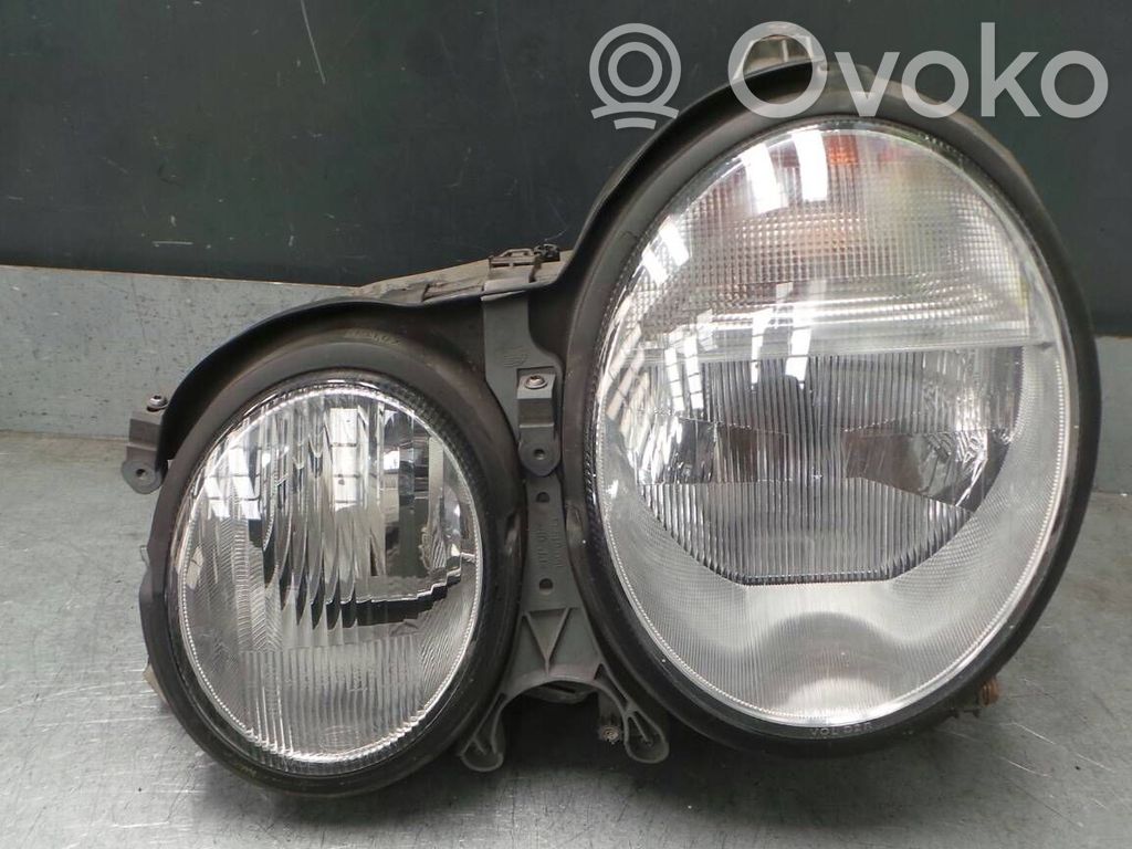 Mercedes-Benz E W210 Headlight/headlamp 