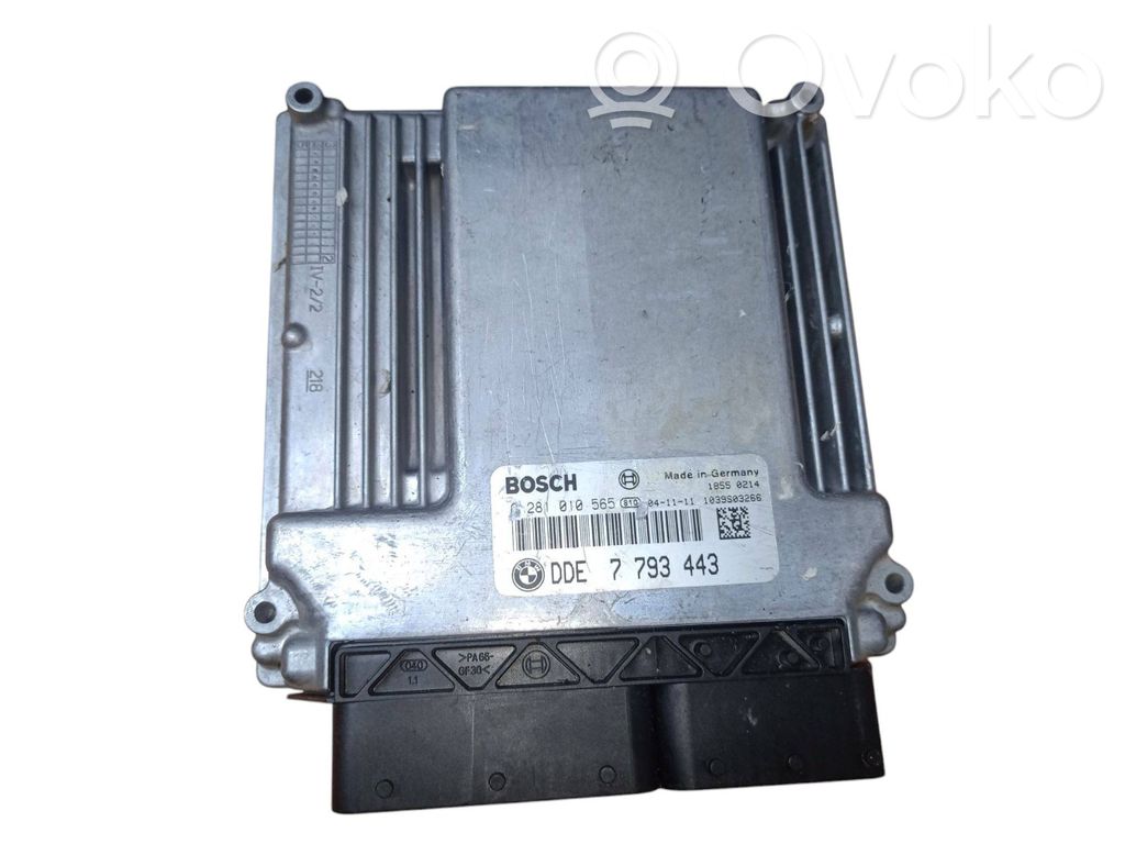 Unidad de control/módulo ECU del motor   7793443,1039S03266,0281010565