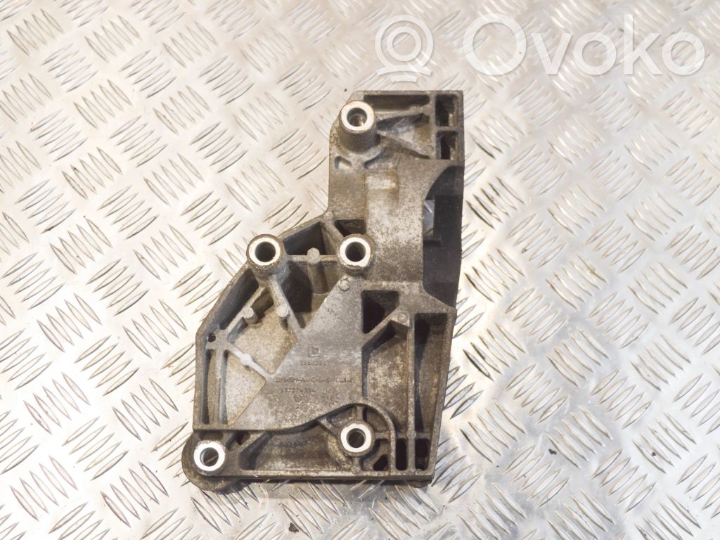Opel Insignia A A/C compressor mount bracket 