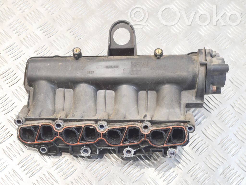 Opel Astra H Kolektorius įsiurbimo 