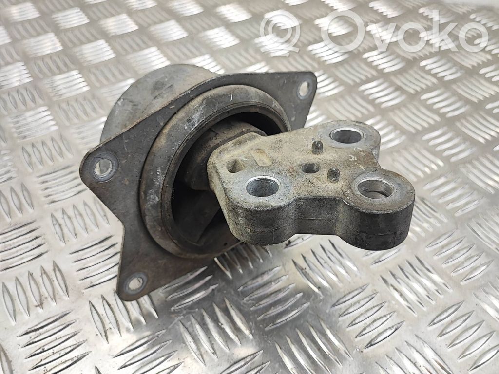 Opel Signum Dzinēja spilvens 