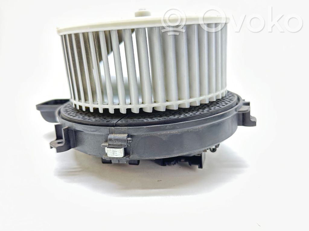 Opel Astra K Mazā radiatora ventilators 