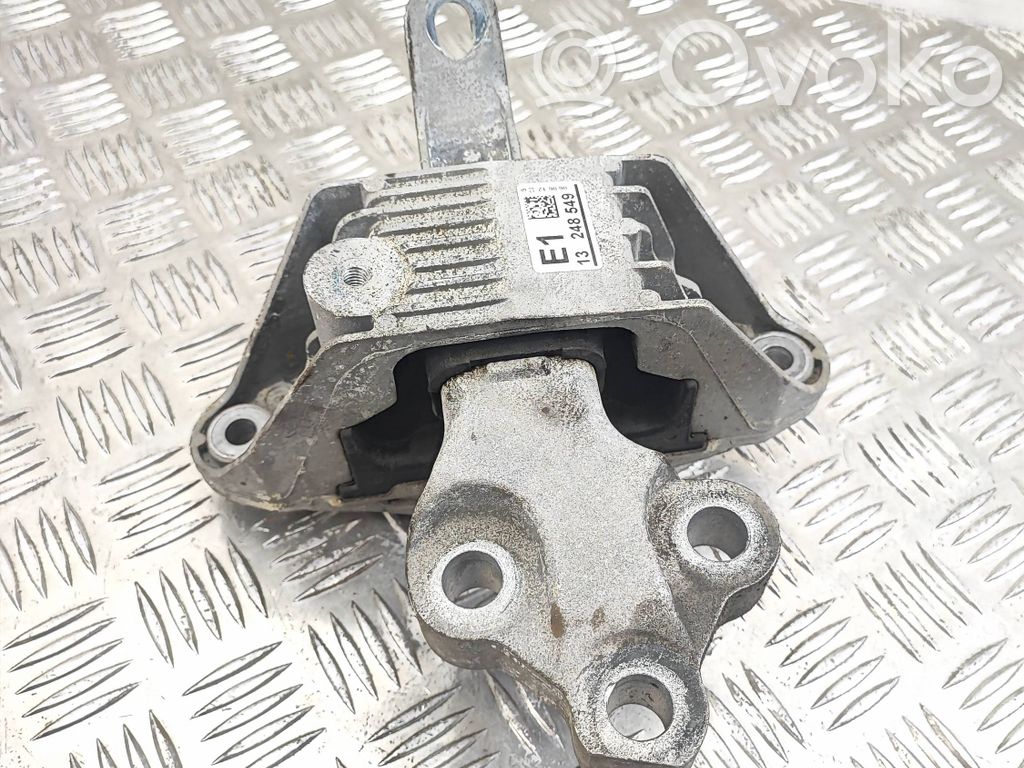 Engine mount bracket   13248549