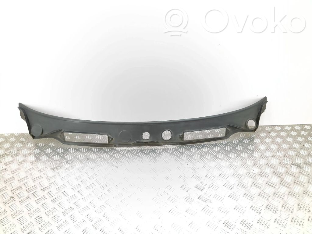BMW 1 E81 E87 Wiper trim 