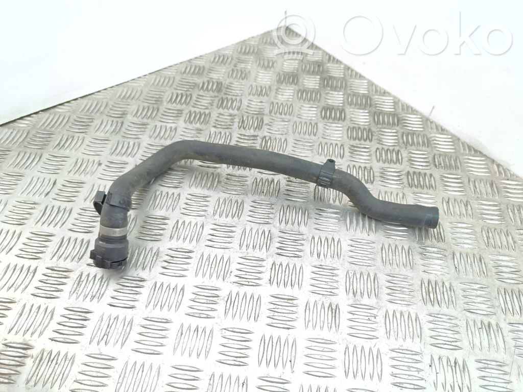 BMW 1 E81 E87 Engine coolant pipe/hose 