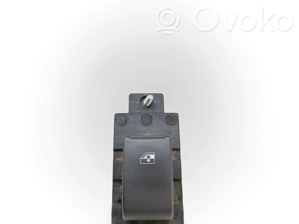 Opel Antara Electric window control switch 