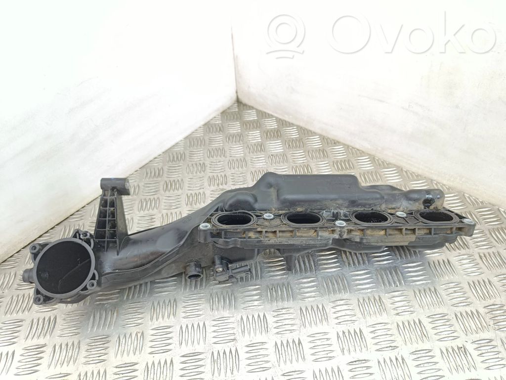 BMW 5 F10 F11 Kolektorius įsiurbimo 