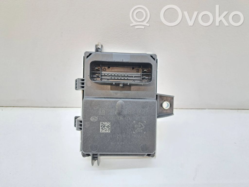 Opel Astra J Fuel injection pump control unit/module 