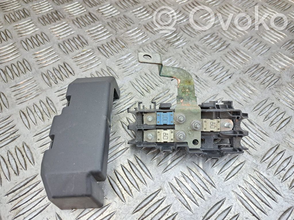 Opel Zafira C Módulo de fusible 
