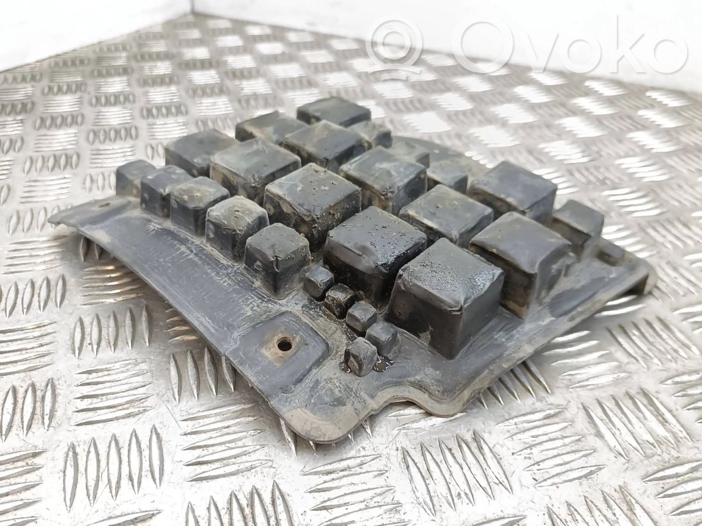 Engine splash shield/under tray