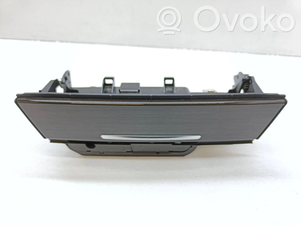BMW 7 F01 F02 F03 F04 Pelnutrauks 