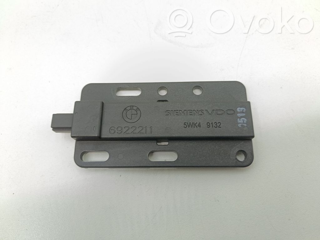 BMW X5 E70 Beraktės sistemos KESSY (keyless) valdymo blokas/ modulis 