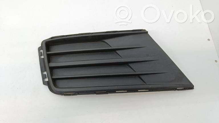Volkswagen Caddy Rejilla inferior del parachoques delantero 