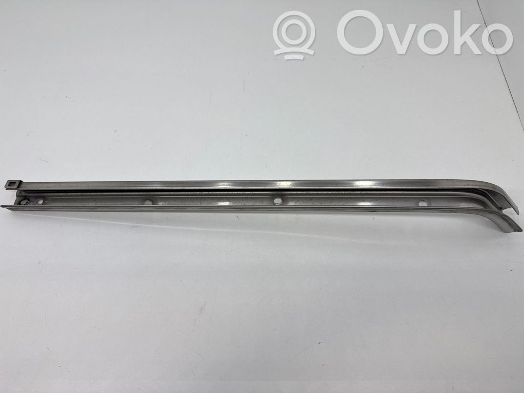 Volkswagen Caddy Riel central de puerta corredera 