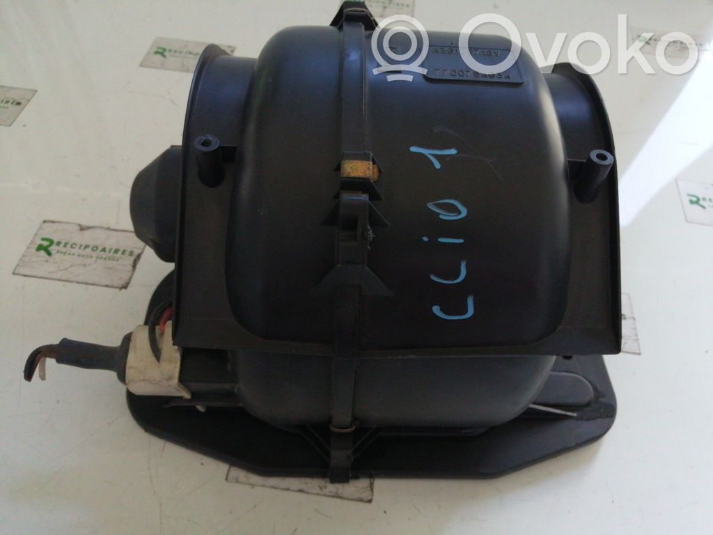 Renault Clio I Heater fan/blower 