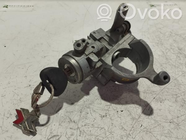 Engine start stop button switch